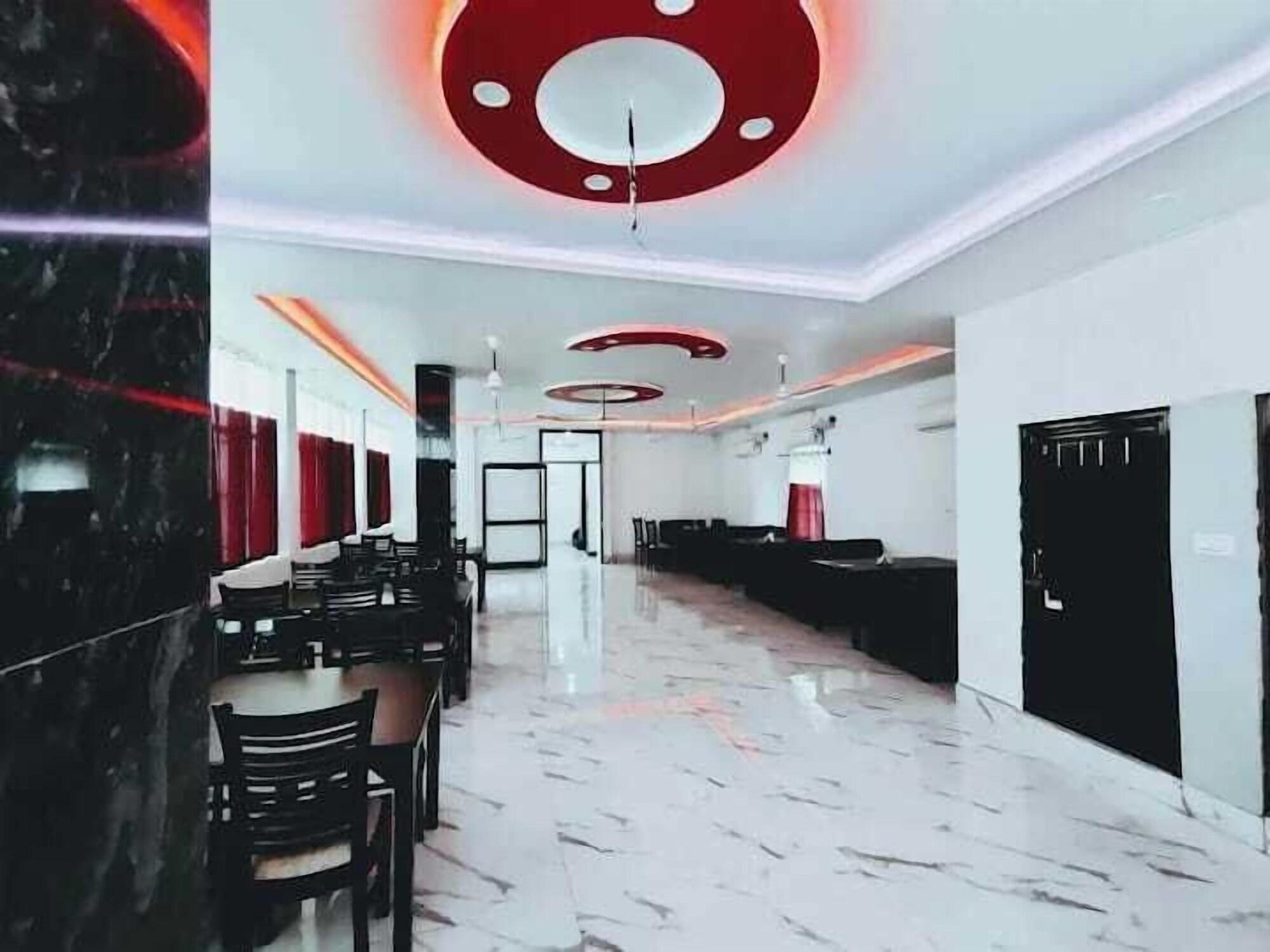 Restaurant hotel pancham palace