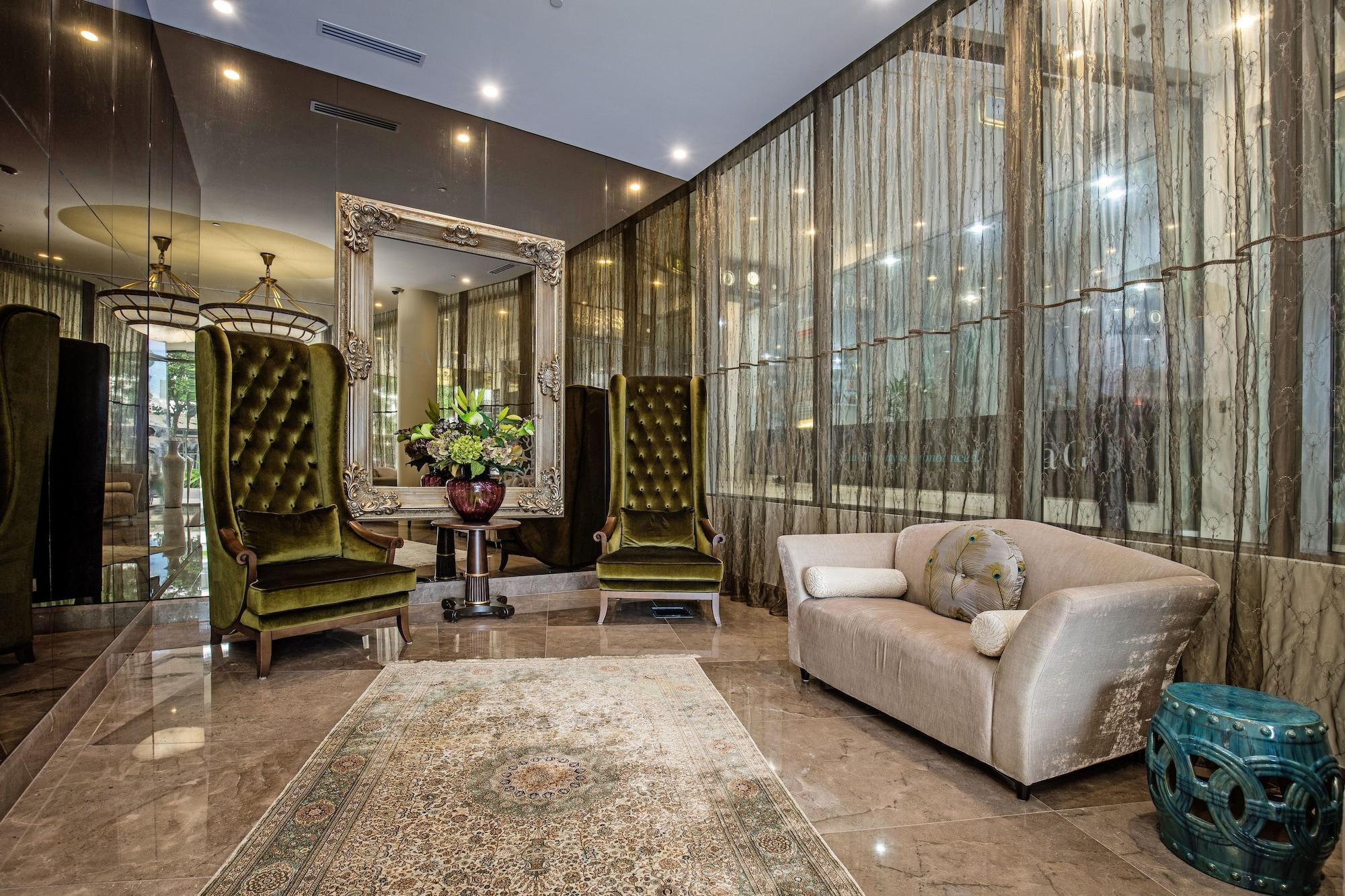 Vista Lobby Sea Pearl Resort Mooloolaba