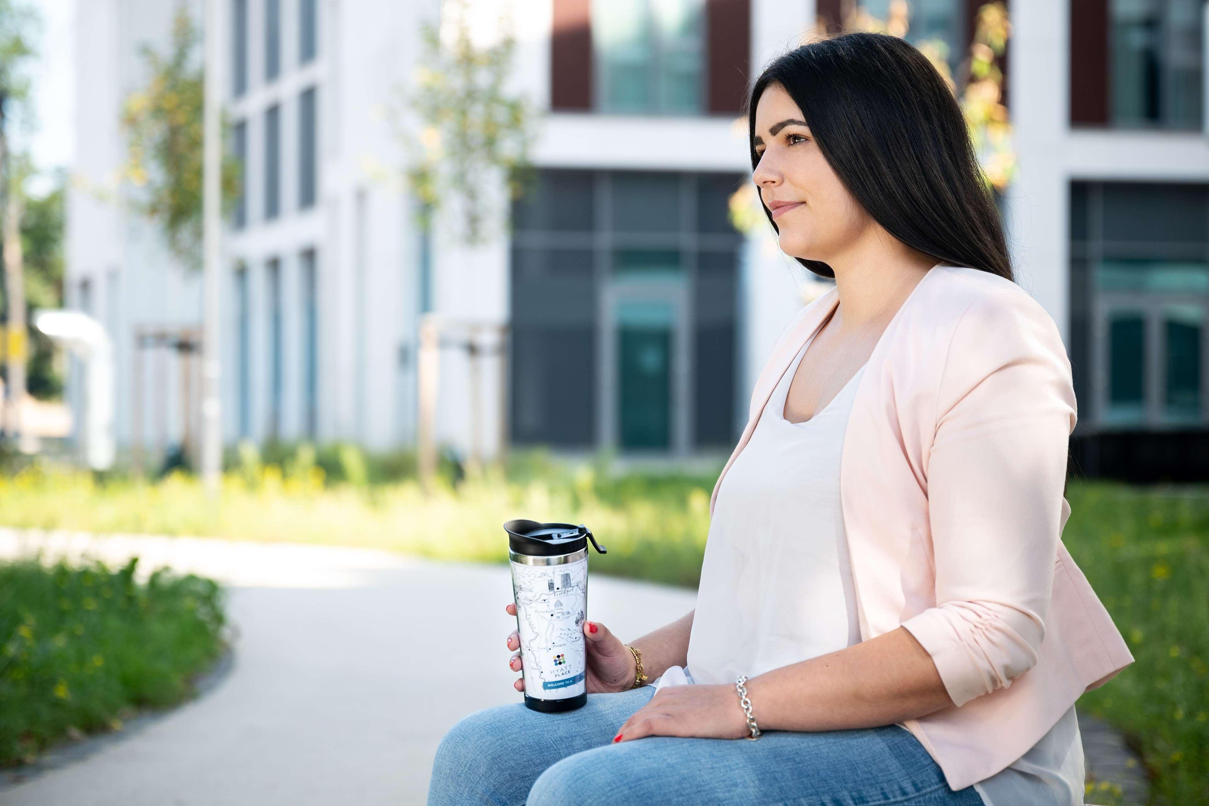 Vista Exterior Hyatt Place Frankfurt Airport