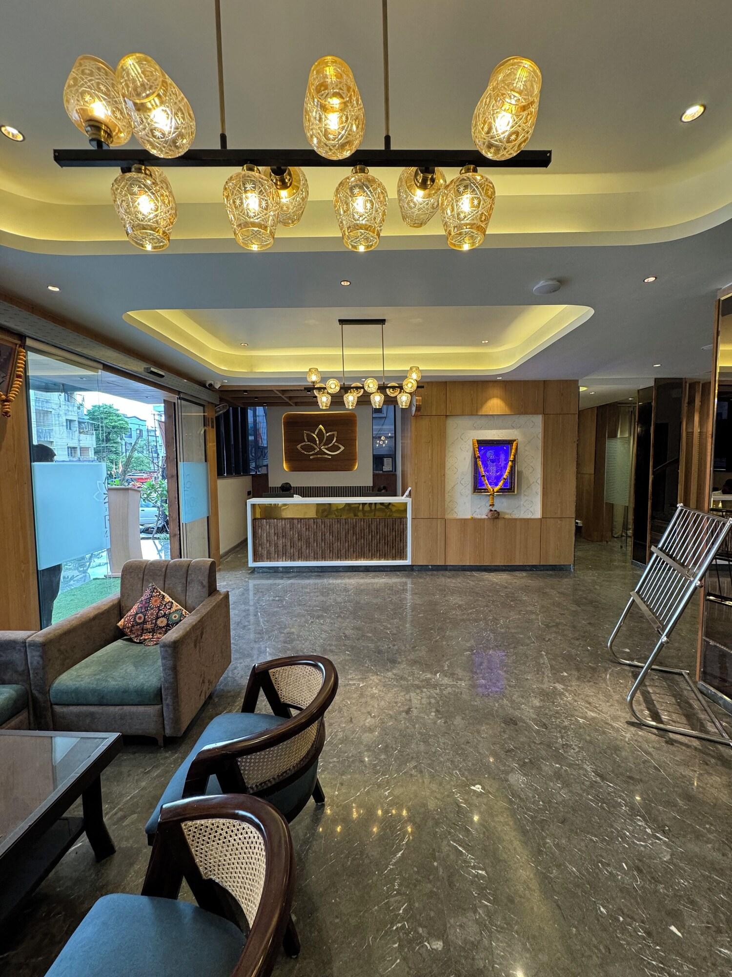 Vista Lobby Hotel Aditya Grand - Bhopal