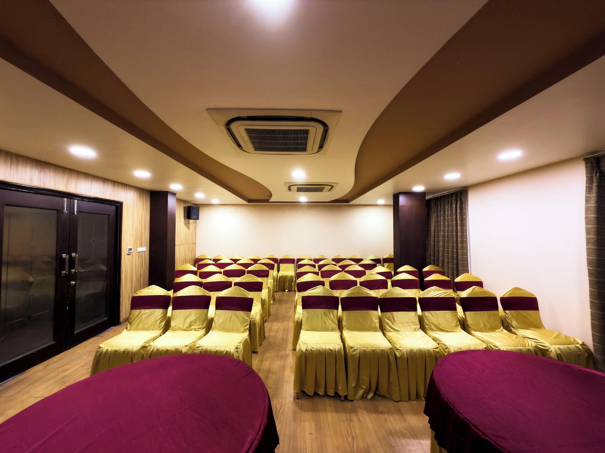 Sala de Reuniones Hotel Royal Palm - A Budget Hotel in Udaipur