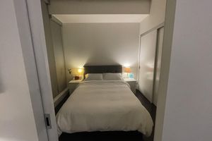 Alquiler Vacacional - Luxury condo in heart of downtown Toronto