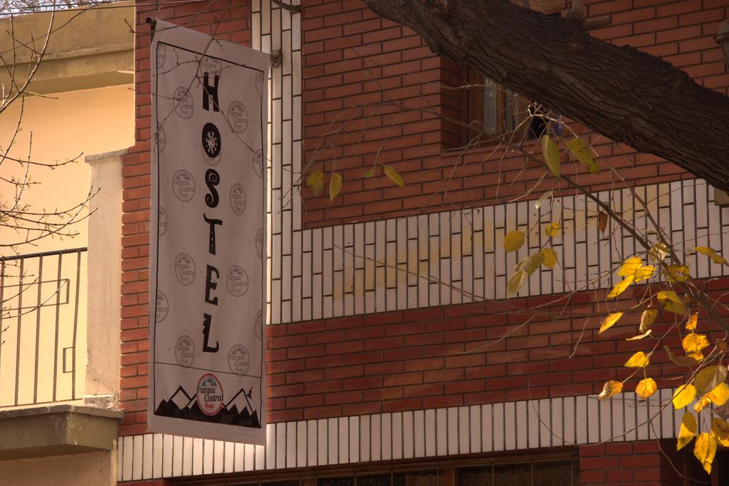 Vista Exterior Hostel Parque Central