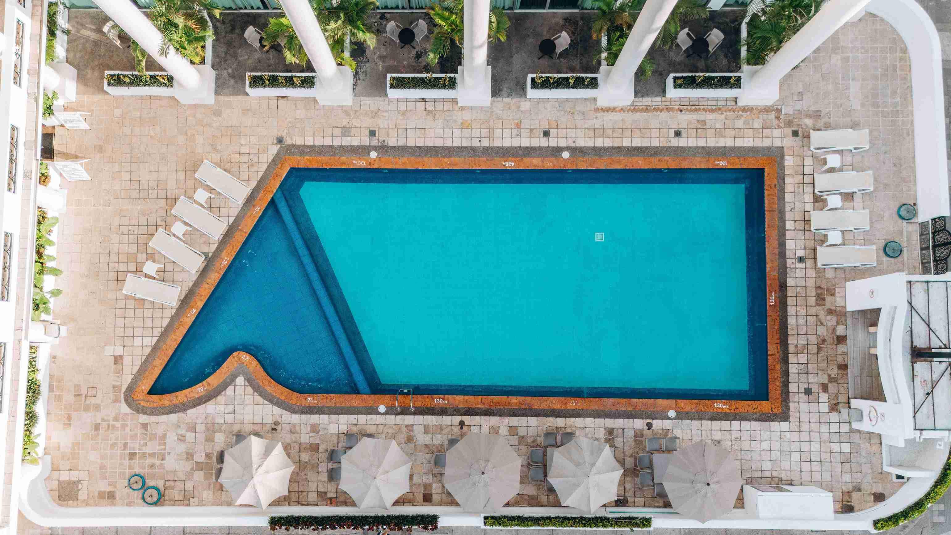 Vista Piscina Hotel Solamar Inn