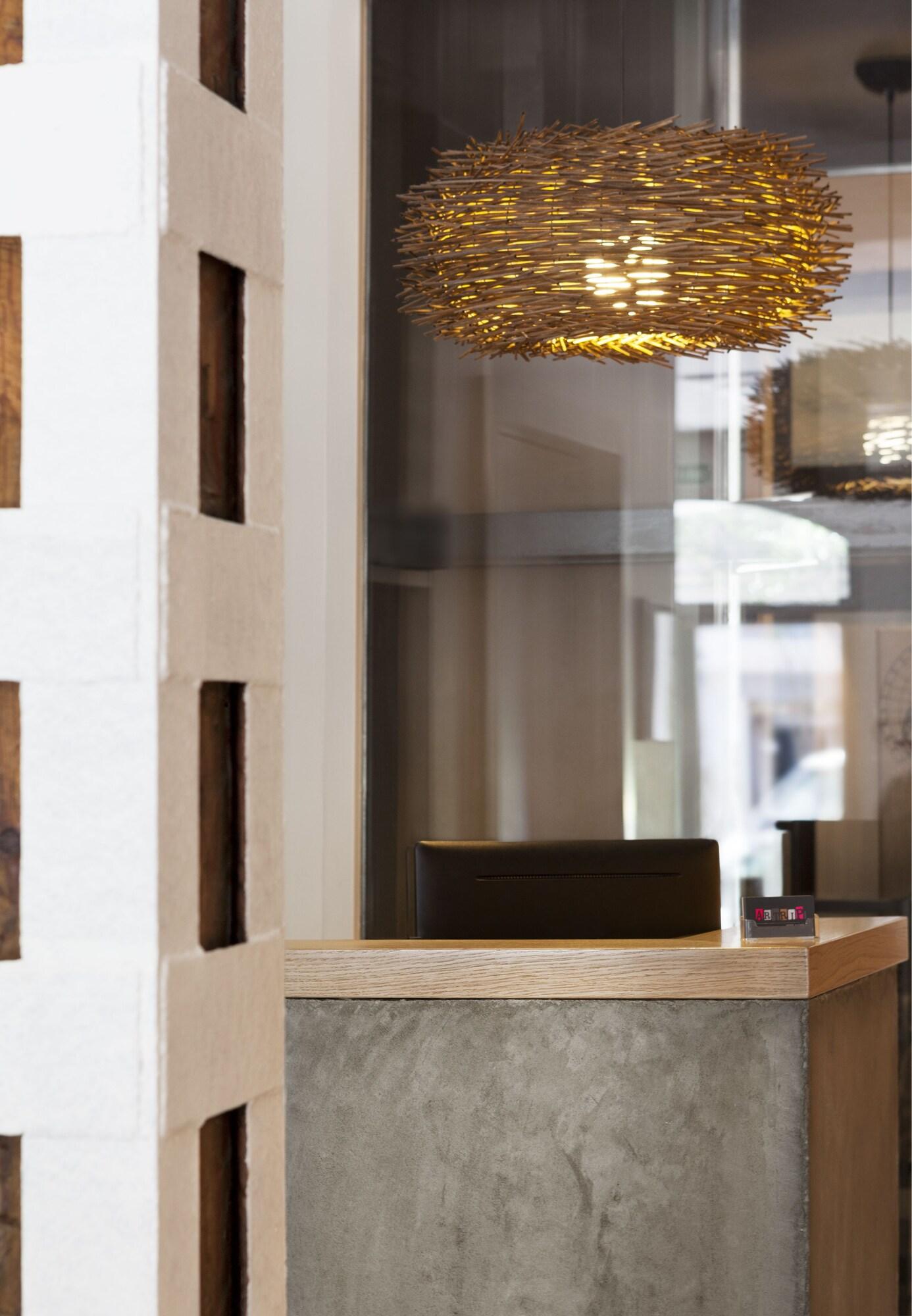 Vista Lobby Artrip Hotel