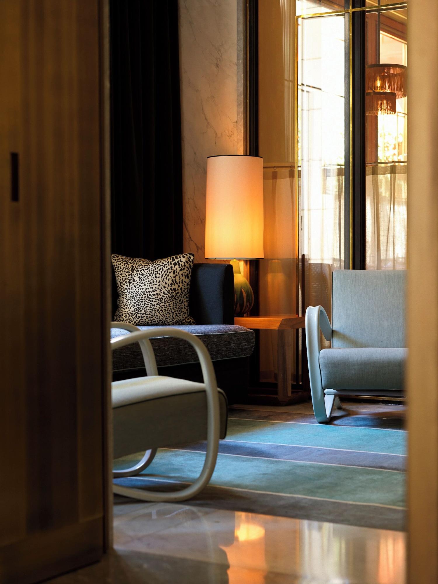 Vista Lobby Nolinski Paris - Evok Collection