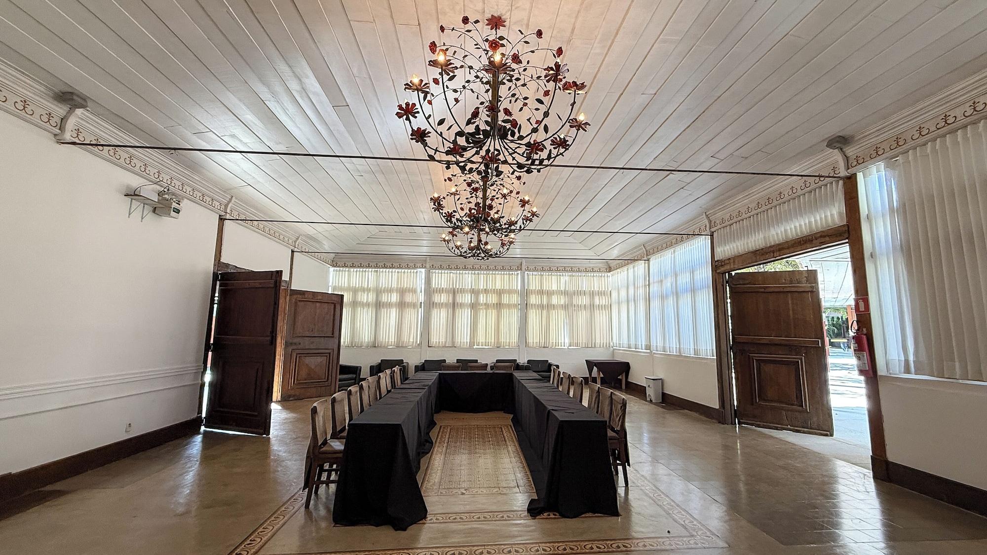 Sala de Reuniones Ville Real Hotel