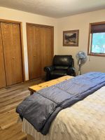 Alquiler Vacacional - BEDS BY THE CREEK...Just on the edge of town