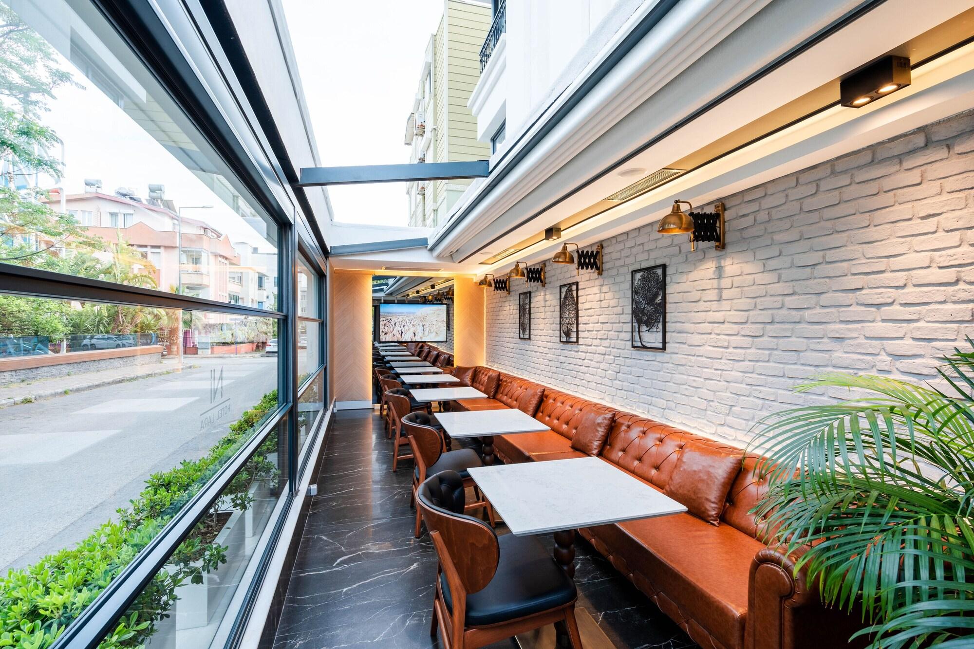 Comodidades del Alojamiento Ni Hotel Lara