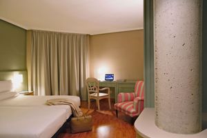 Alojamiento - Hotel Arco de San Juan