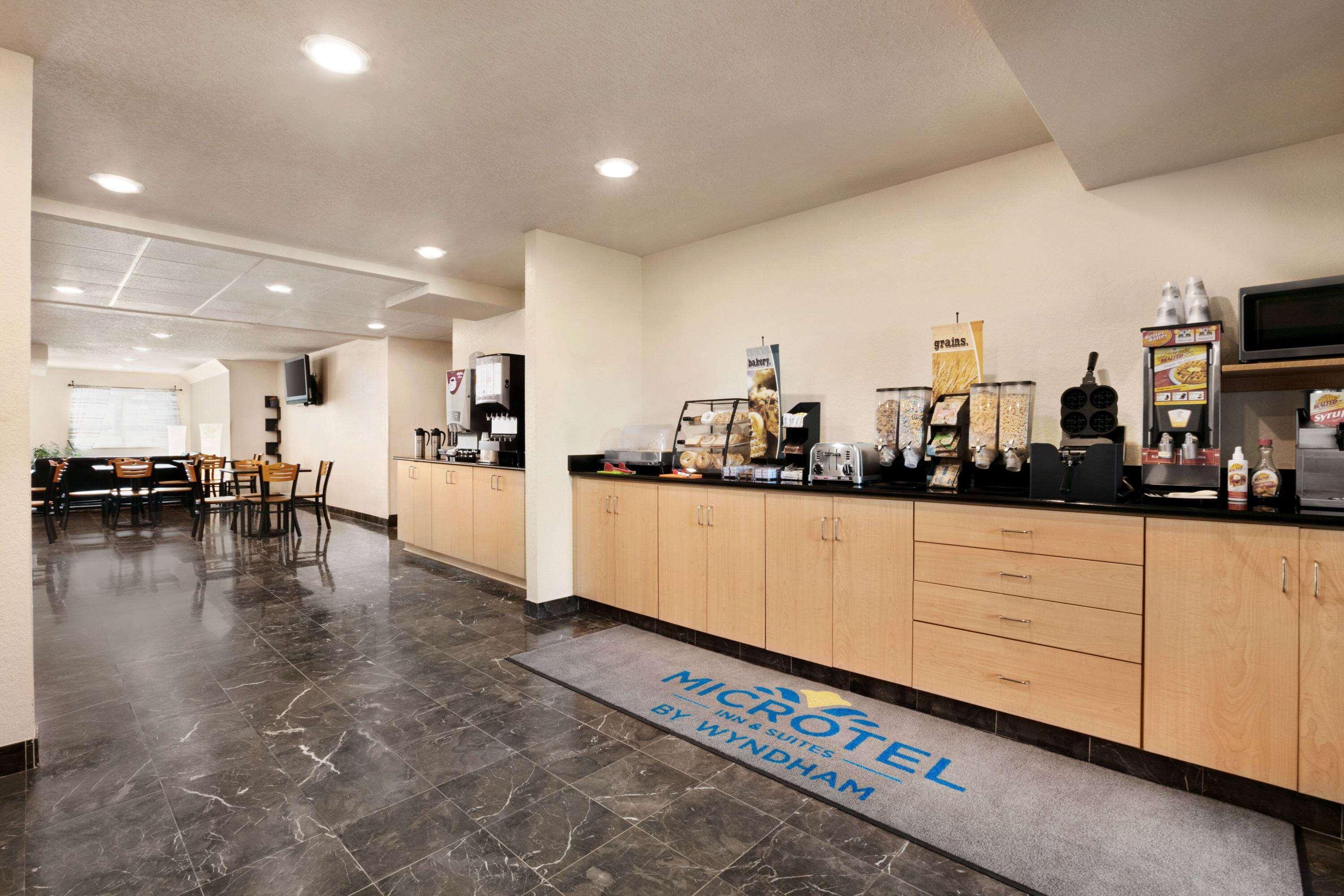 Restaurant Microtel Inn & Suites by Wyndham Culpeper