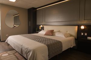 Alojamiento - Hotel Italia Cuenca - Tranvia Centro & Aeropuerto