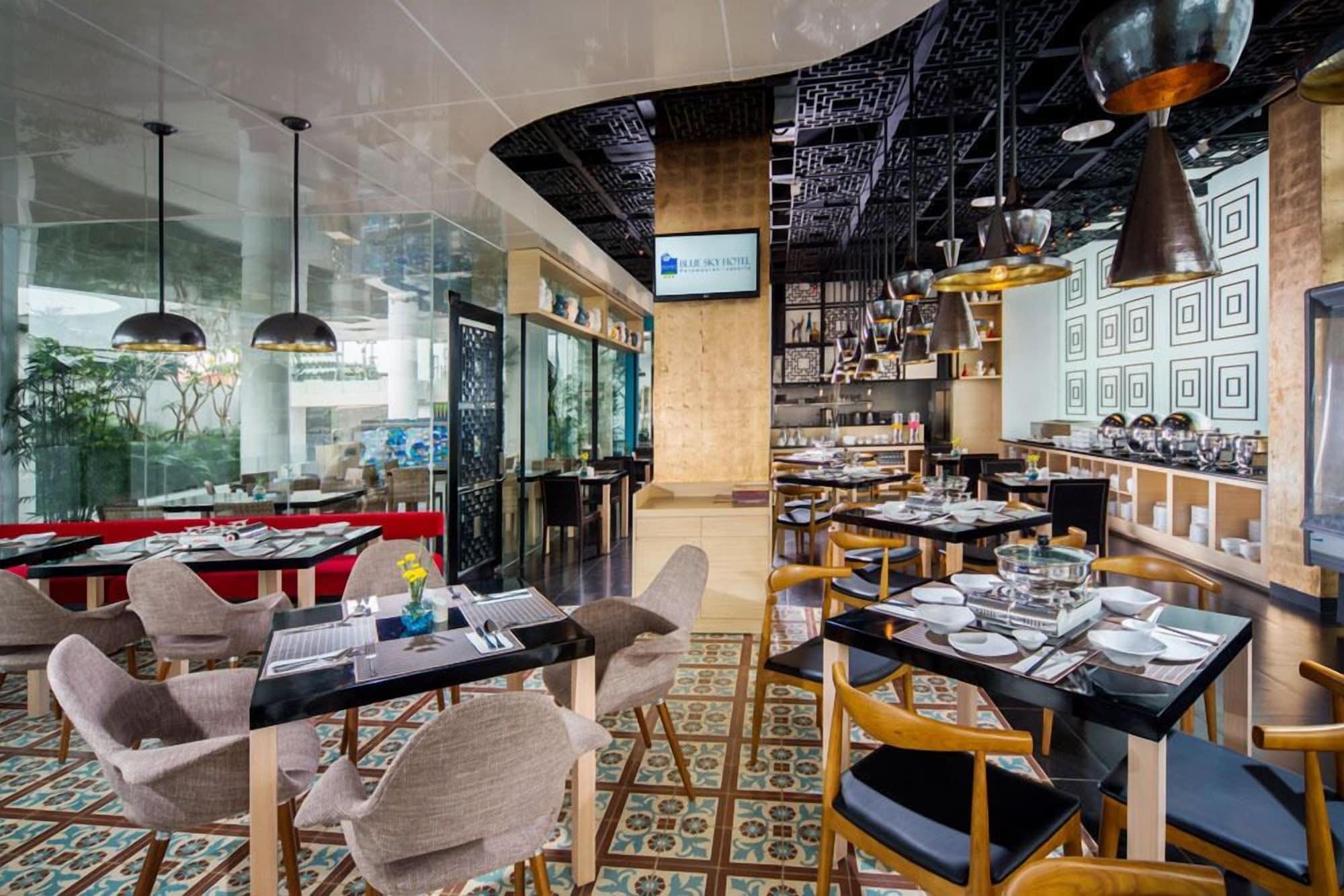 Restaurant Blue Sky Hotel Petamburan