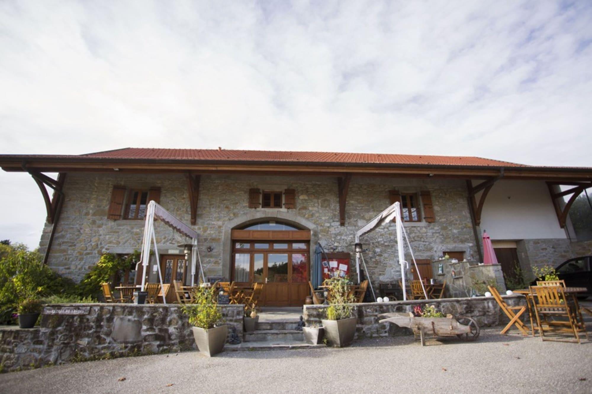 Vista Exterior Le Bonheur dans le Pré