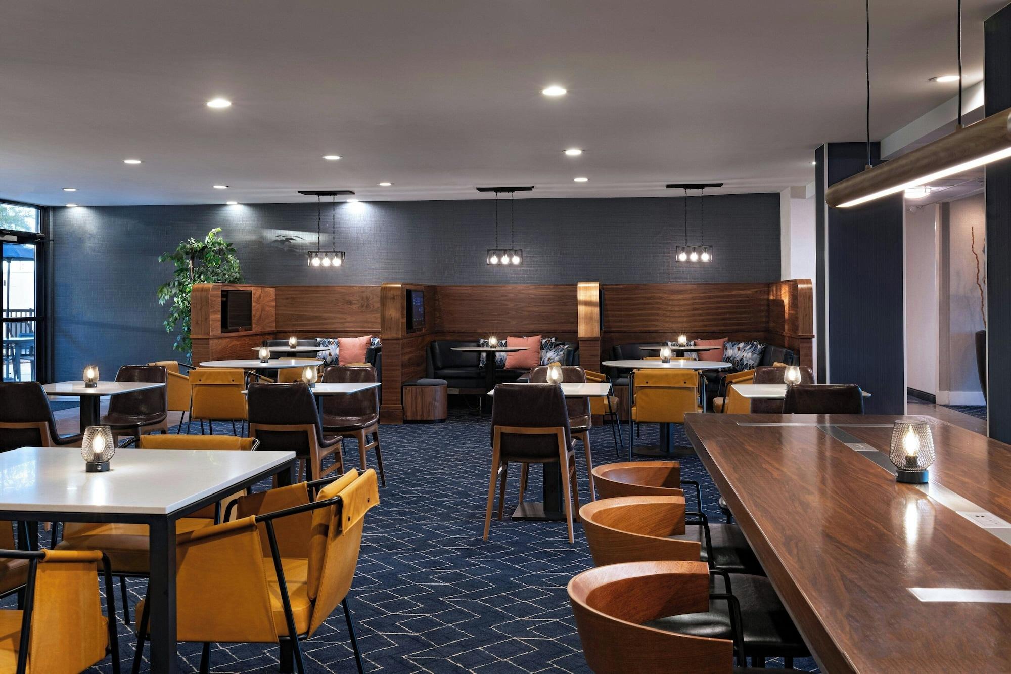 Restaurant Courtyard Marriott Laredo