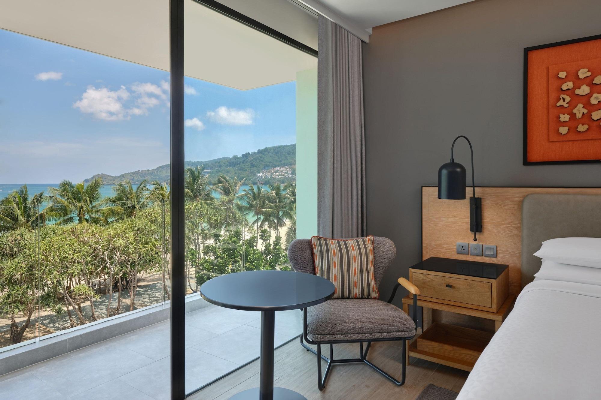 Playa Four Points by Sheraton Phuket Patong Beach Resort