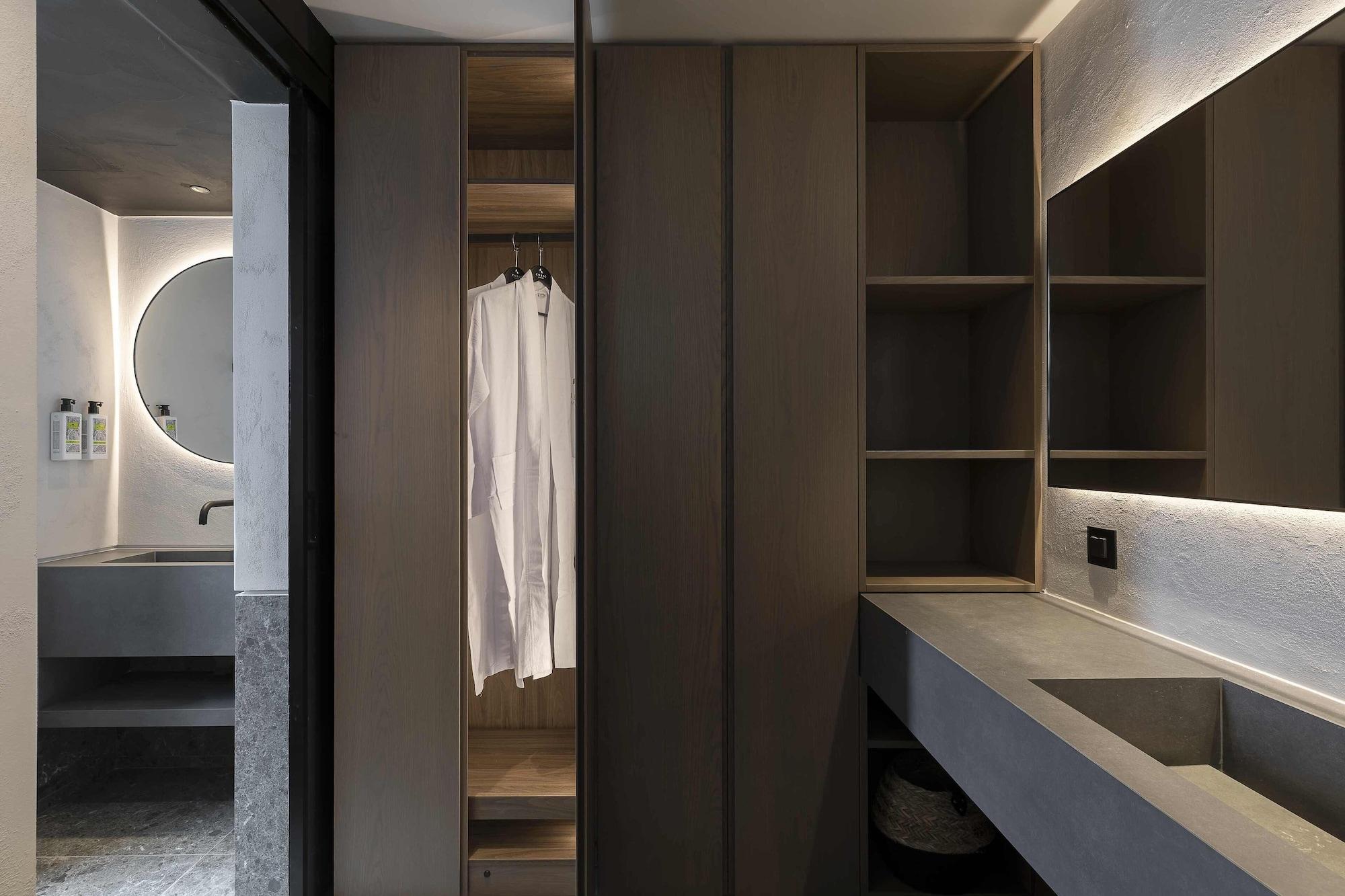 Equipamiento de Habitación CUBIC Mykonos Seafront Design Suites