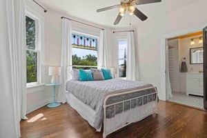 Alquiler Vacacional - Fredericksburg Farmhouse, Wine Country, Hot Tub