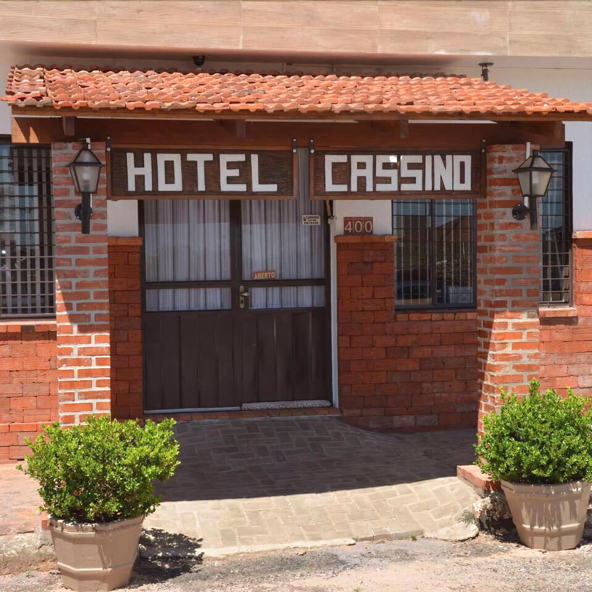 Variados (as) Hotel Cassino
