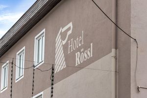 Alojamiento - Hotel Rössl by Skinetworks