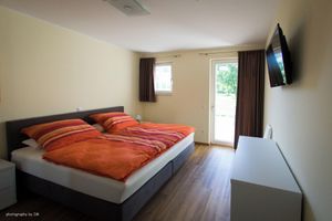 Alquiler Vacacional - Cozy and modern furnished vacation apartment "Schloß Hueth 2"