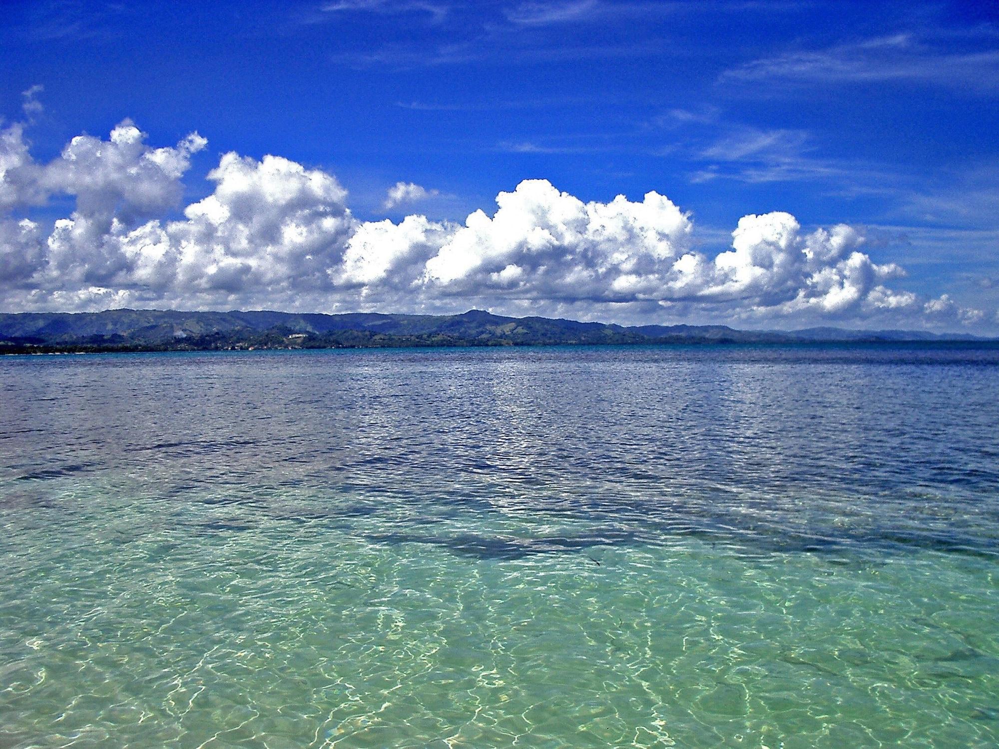 Playa Bannister Hotel &  Yacht Club