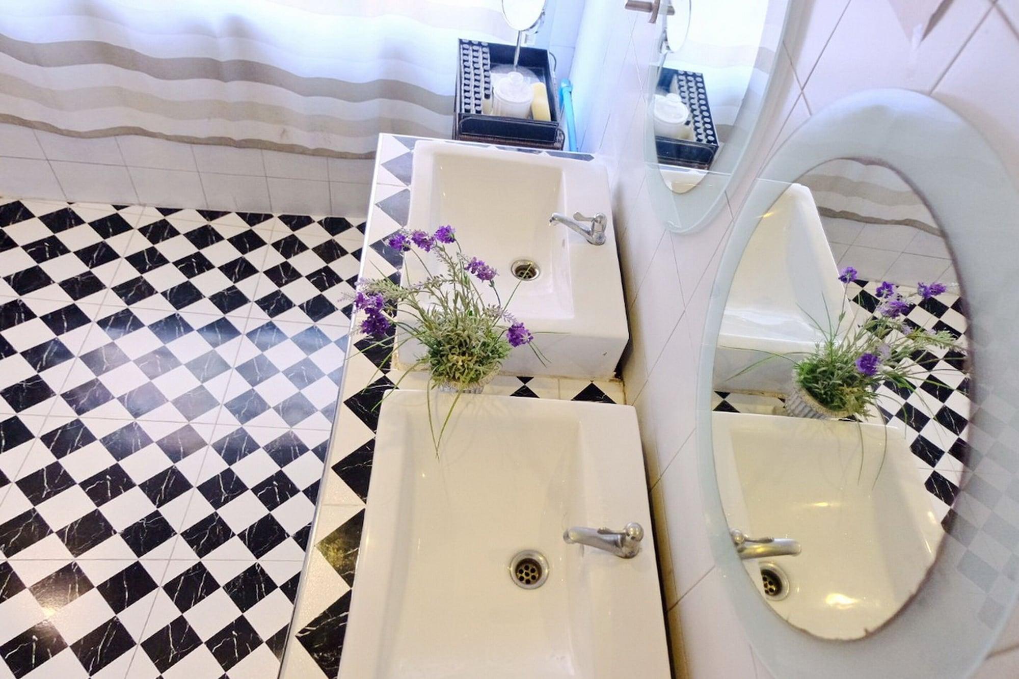 Equipamiento de Habitación Bangkok Nomad Hostel