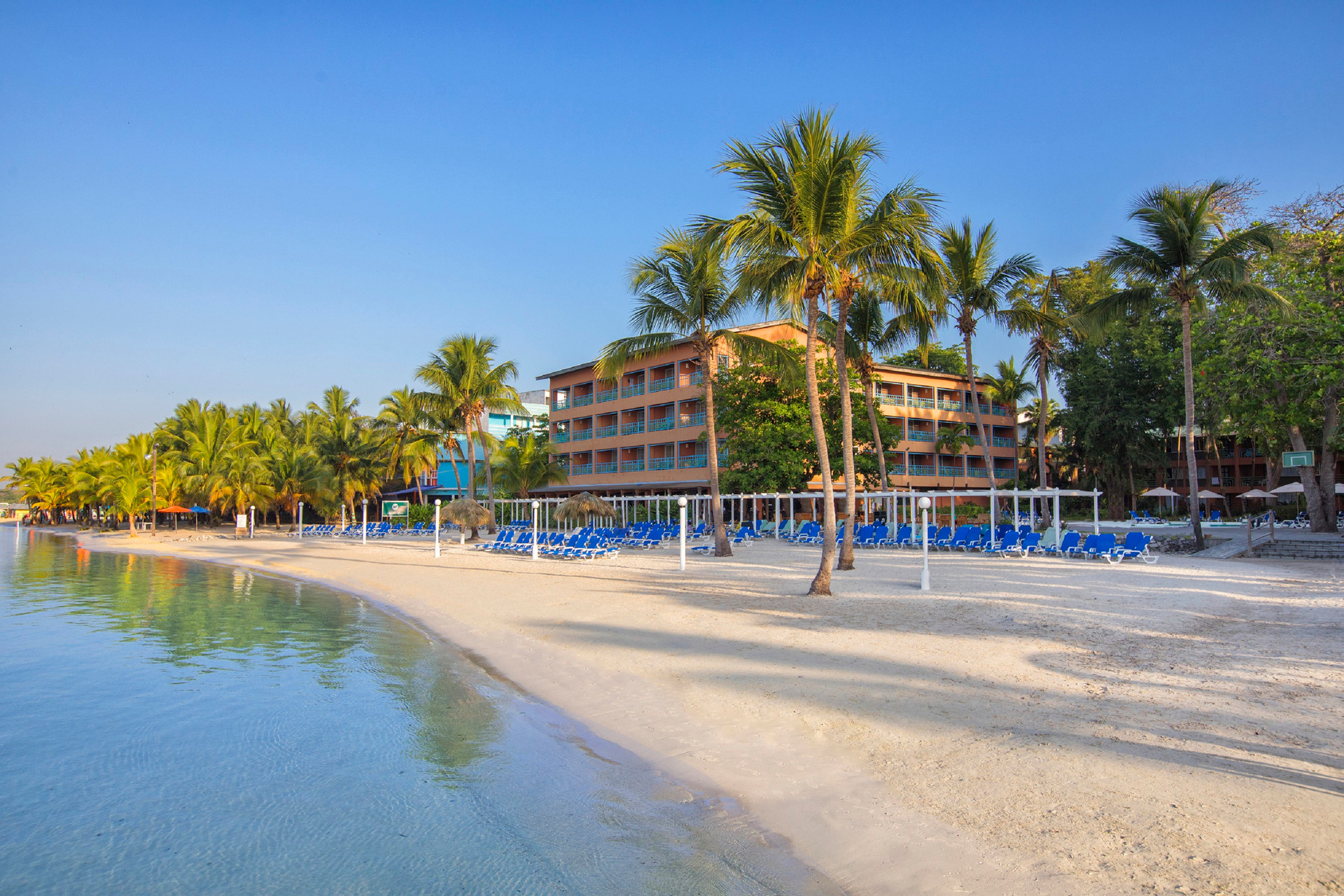 Playa whala!boca chica-All Inclusive