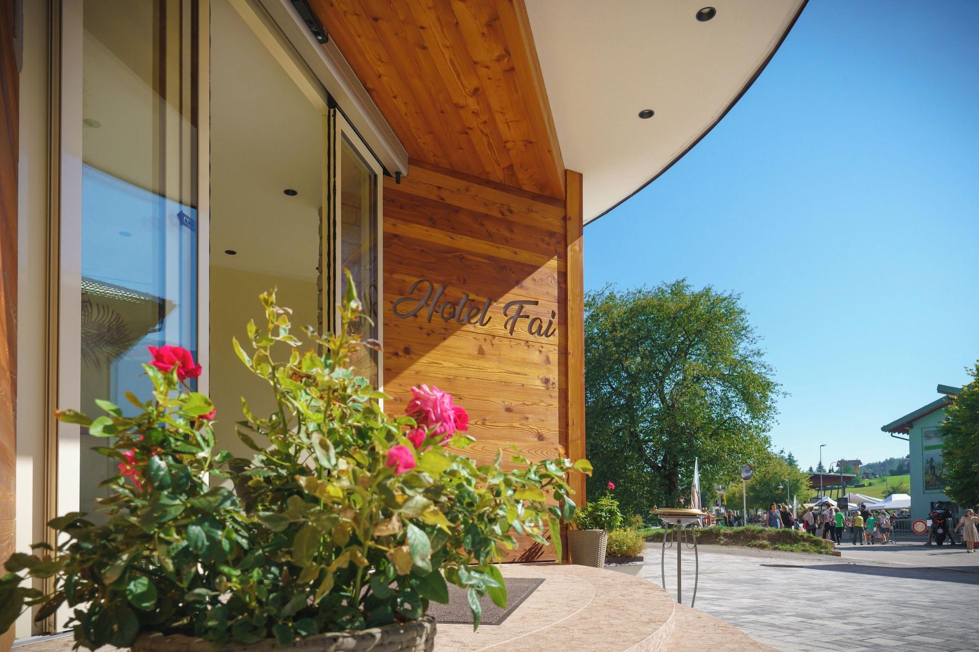 Vista Exterior Hotel Fai