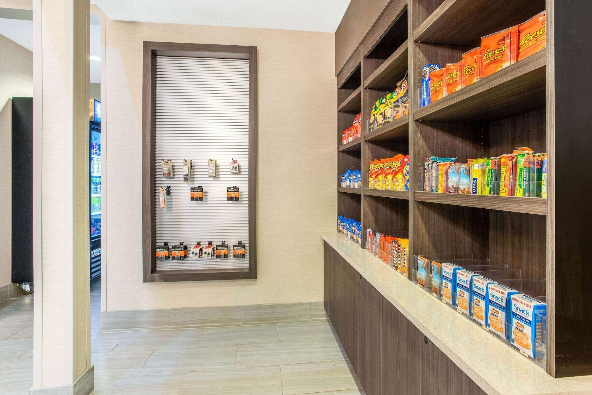 Restaurant La Quinta Inn & Suites by Wyndham Hillsboro
