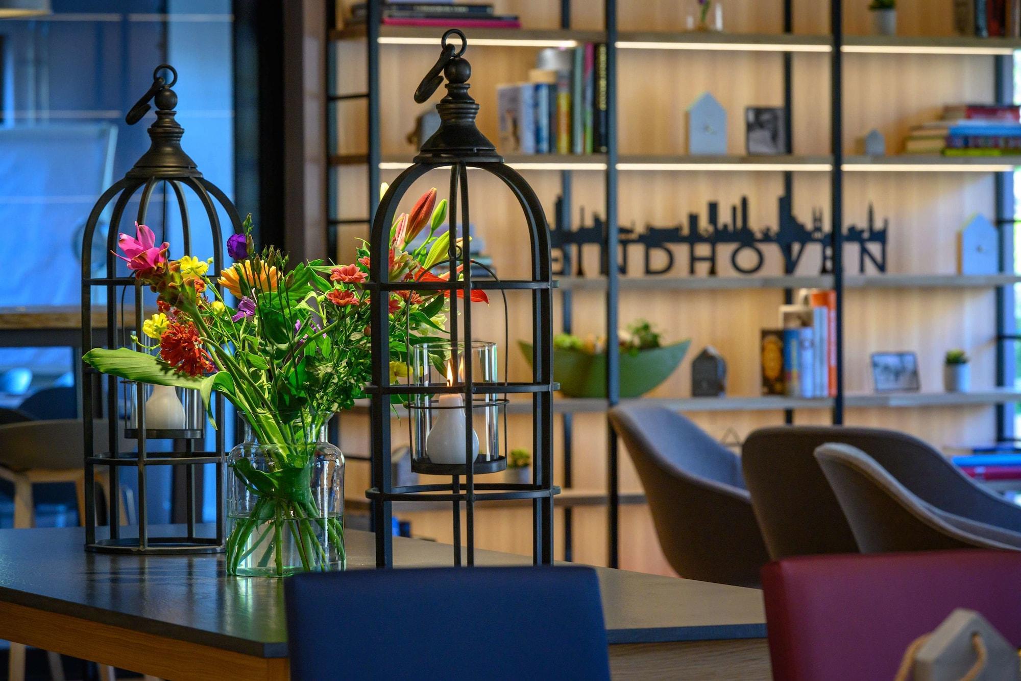 Bar/Salón Campanile Hotel Eindhoven