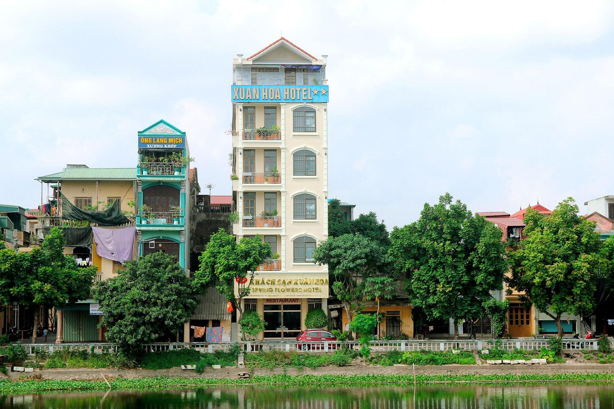 Varios Xuan Hoa Hotel