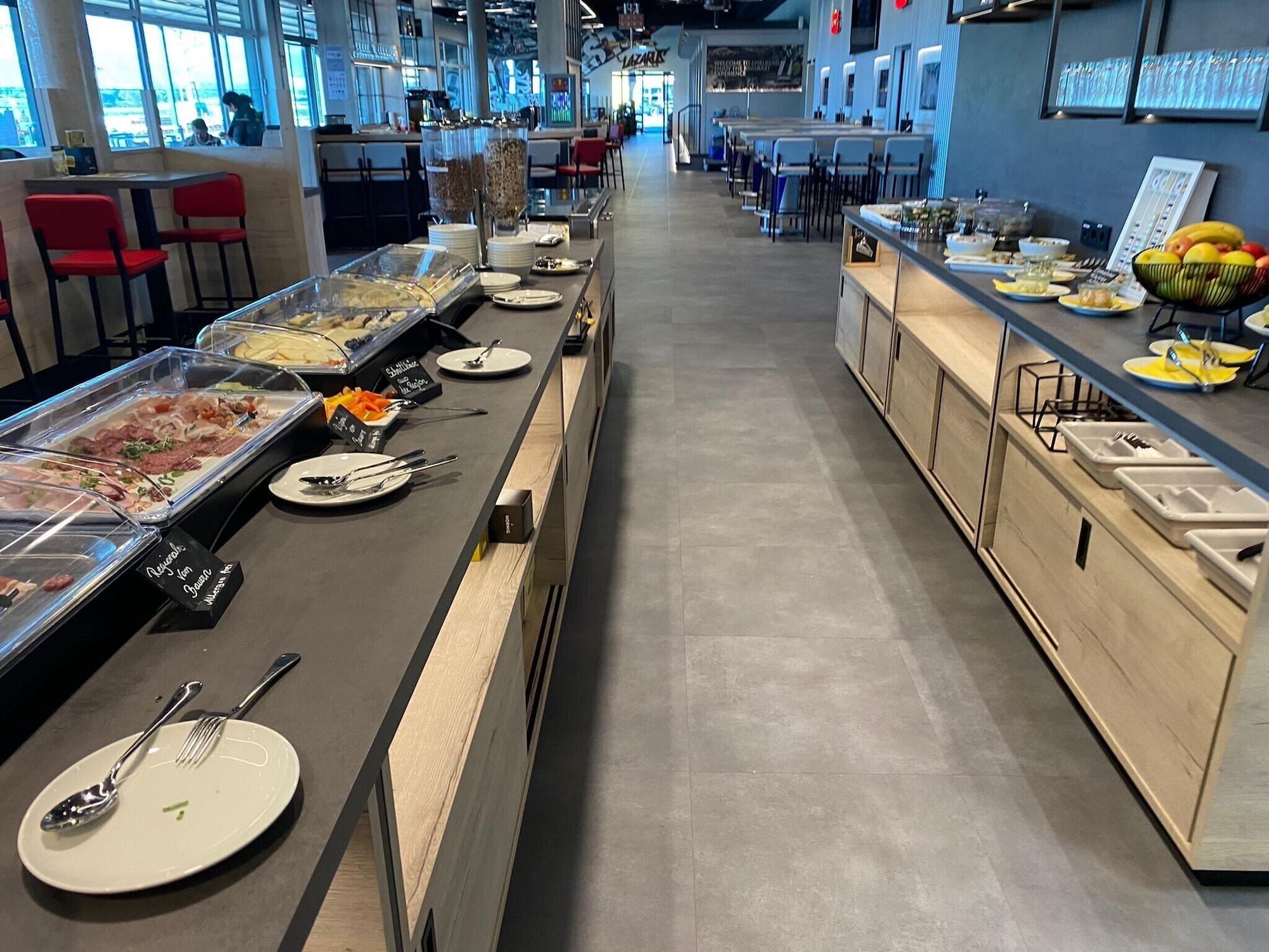 Restaurant RINGRAST Hotel