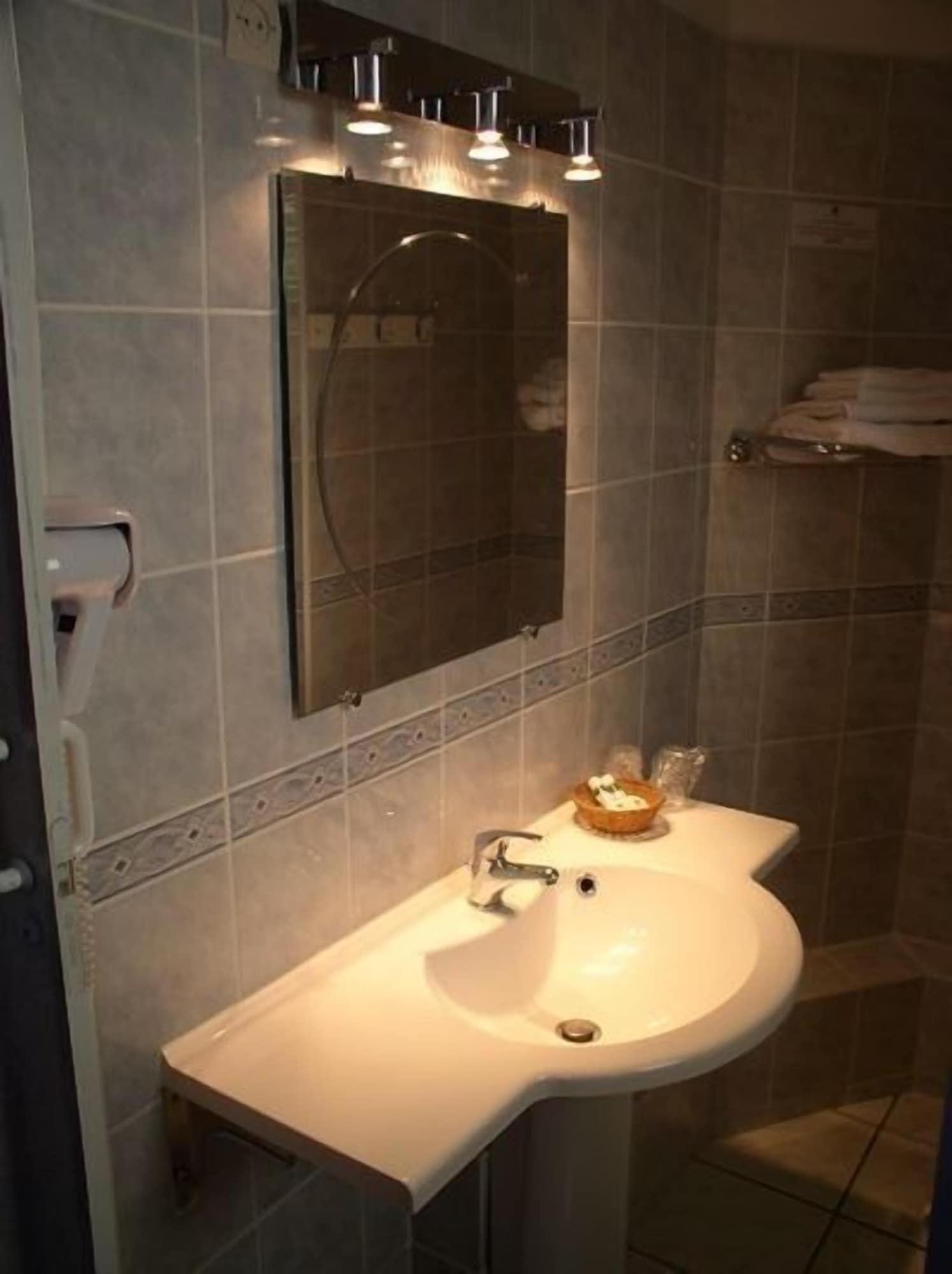 Equipamiento de Habitación Hotel de Nevers