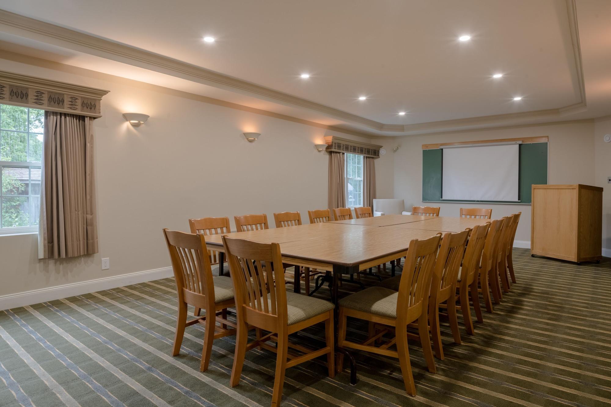 Sala de Reuniones Amsterdam Inn & Suites Sussex