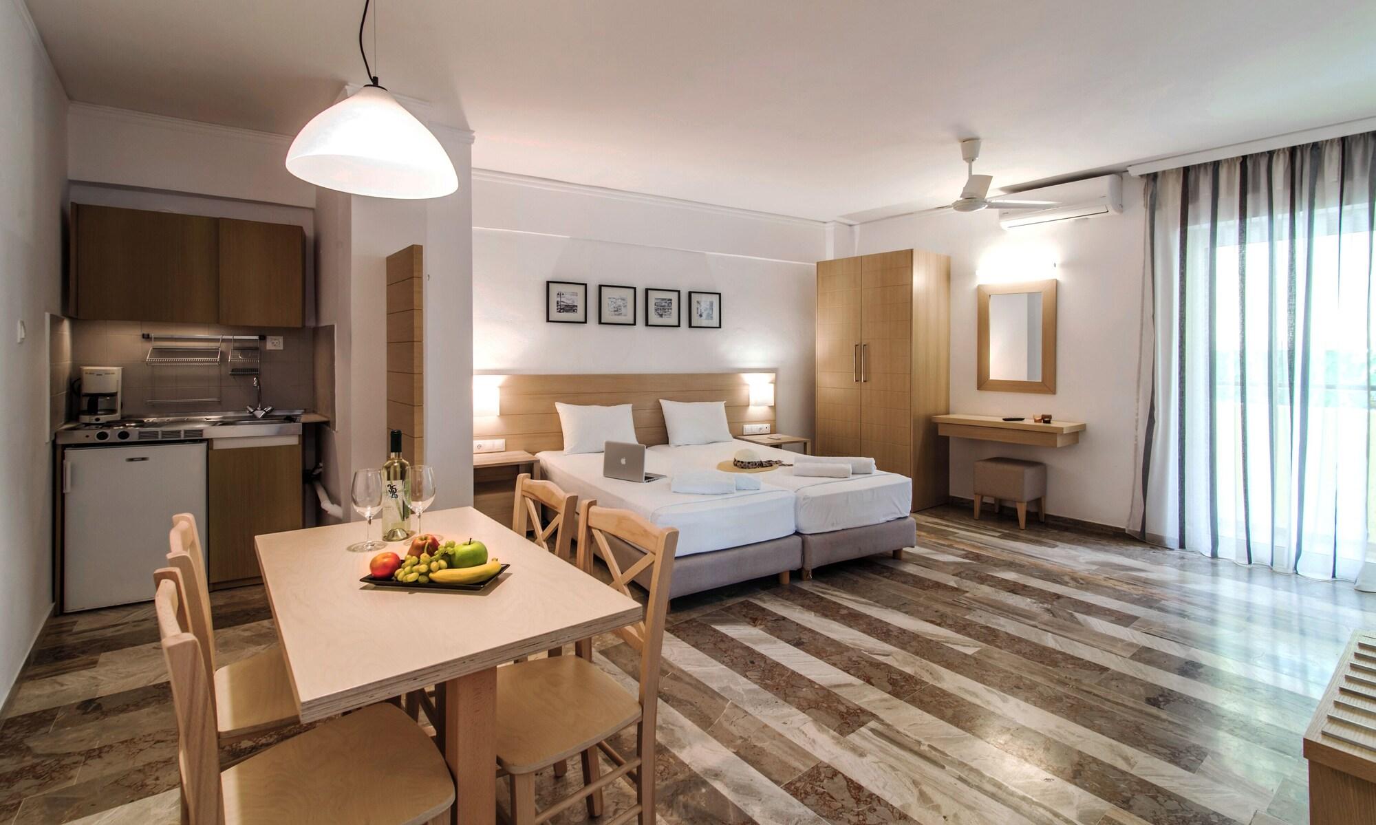 Varios Polydoros Hotel Apartments