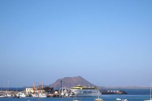 Alquiler Temporario - Casa Patio - Large vacation apartment with terrace and patio by the sea