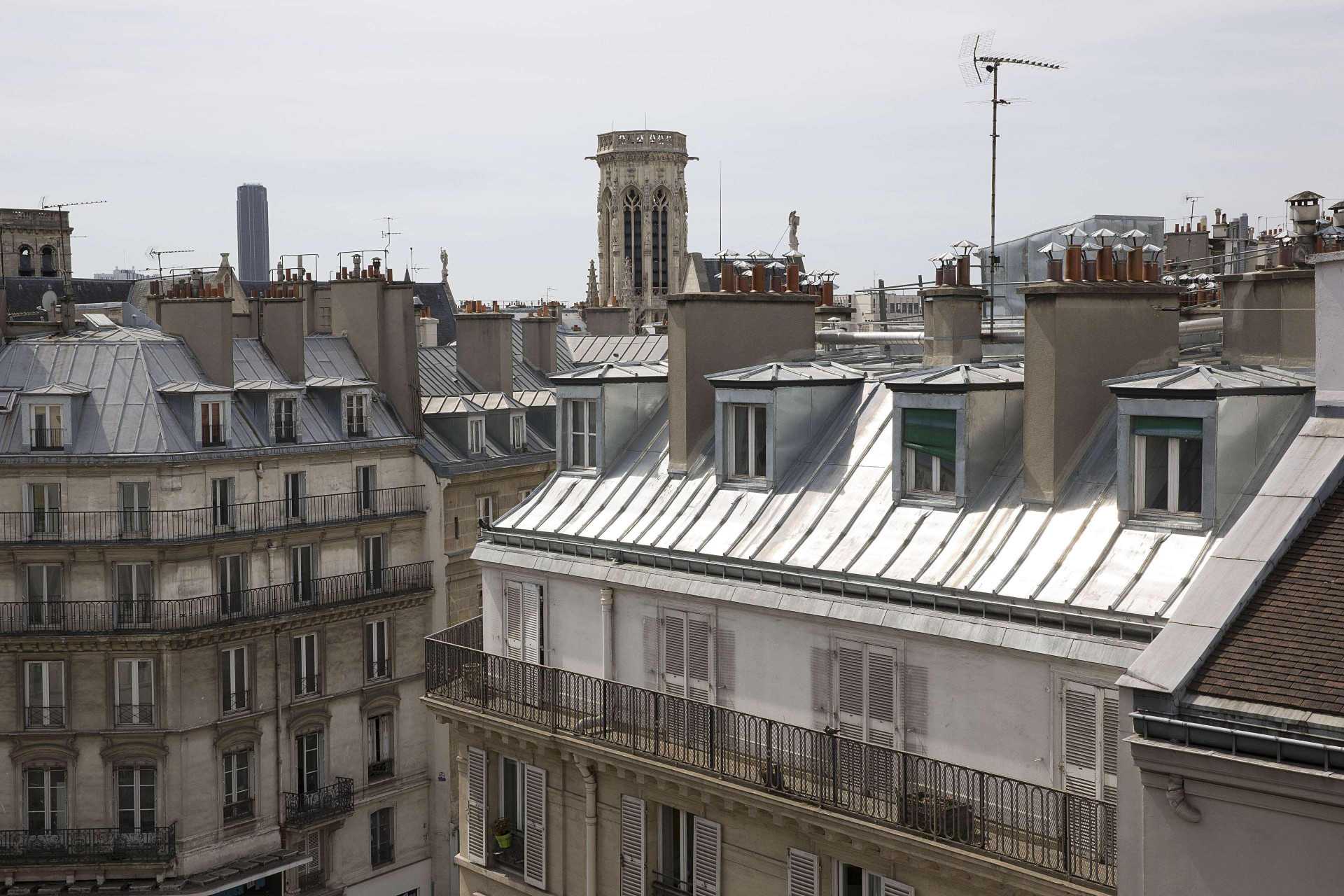 Vista Exterior L'Empire Paris