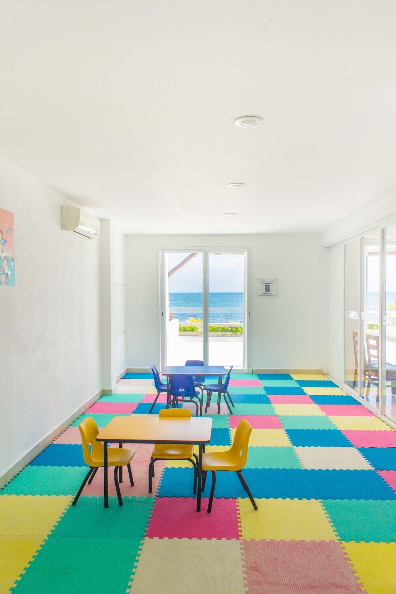 Instalaciones Recreativas ARENA Stunning 2 BDR Beachfront- Designer Vibes