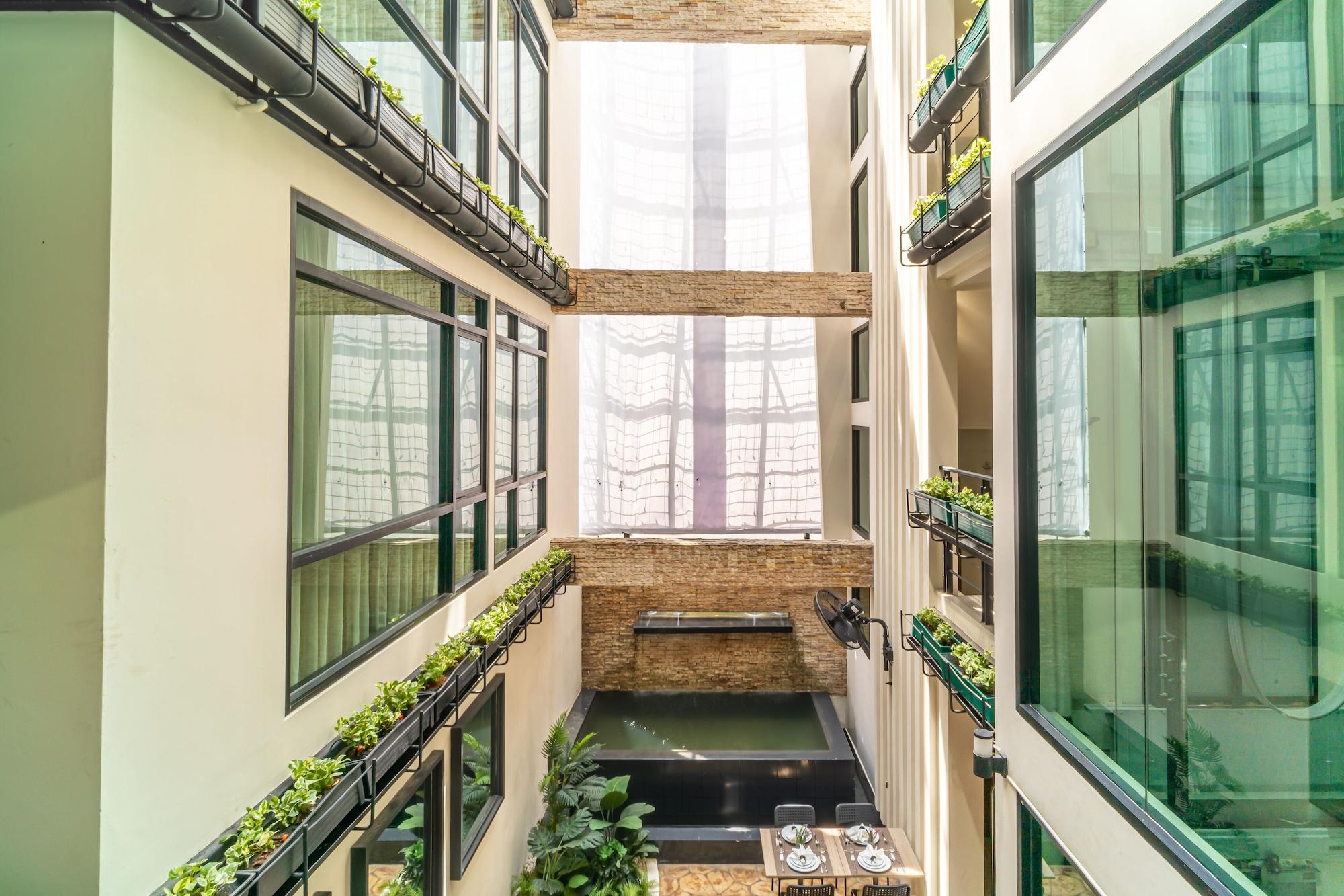 Vista Exterior Amber Boutique Silom Hotel