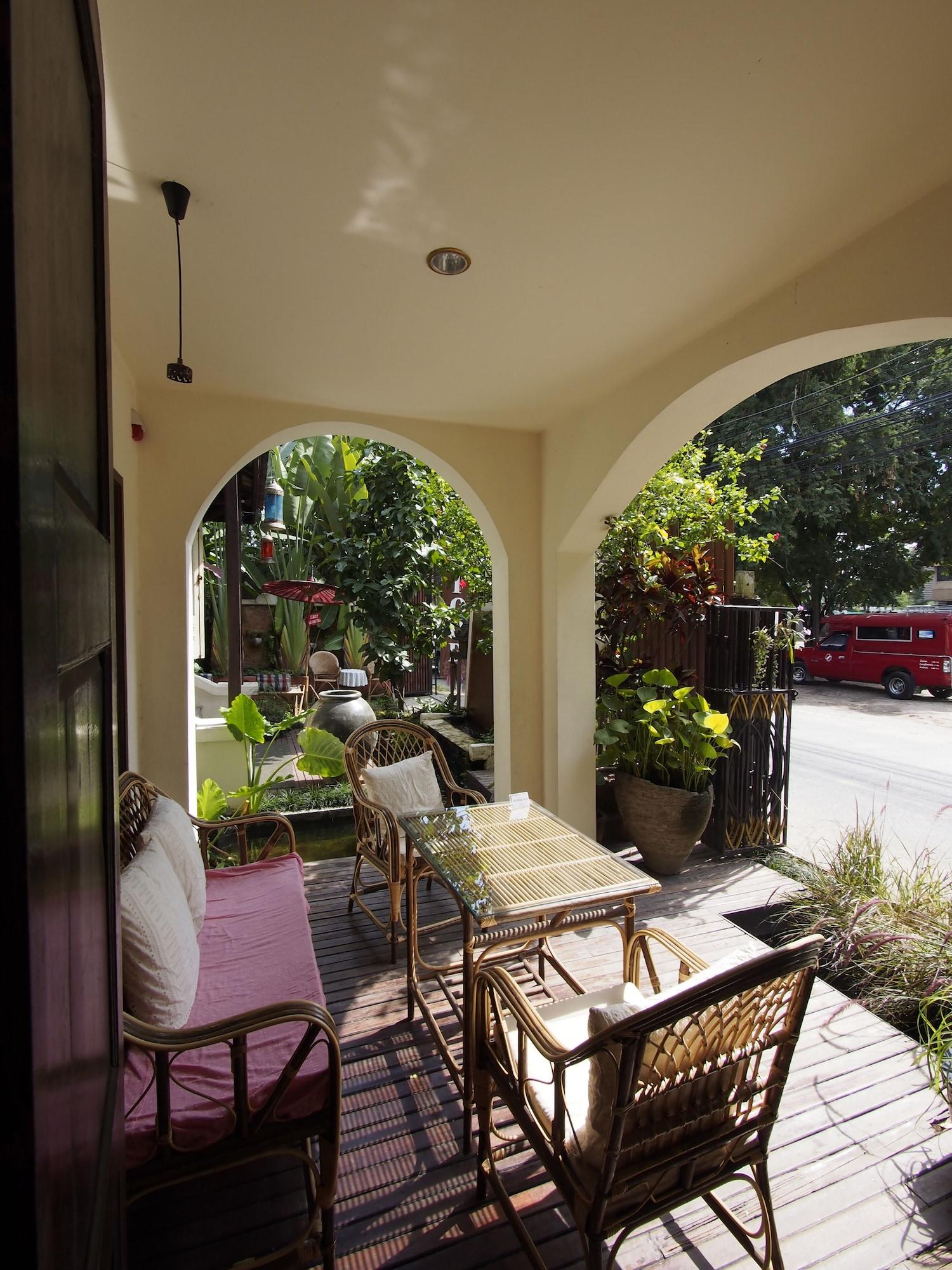 Restaurant Seven Senses Guest House