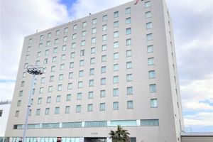 Alojamiento - J Hotel Rinku