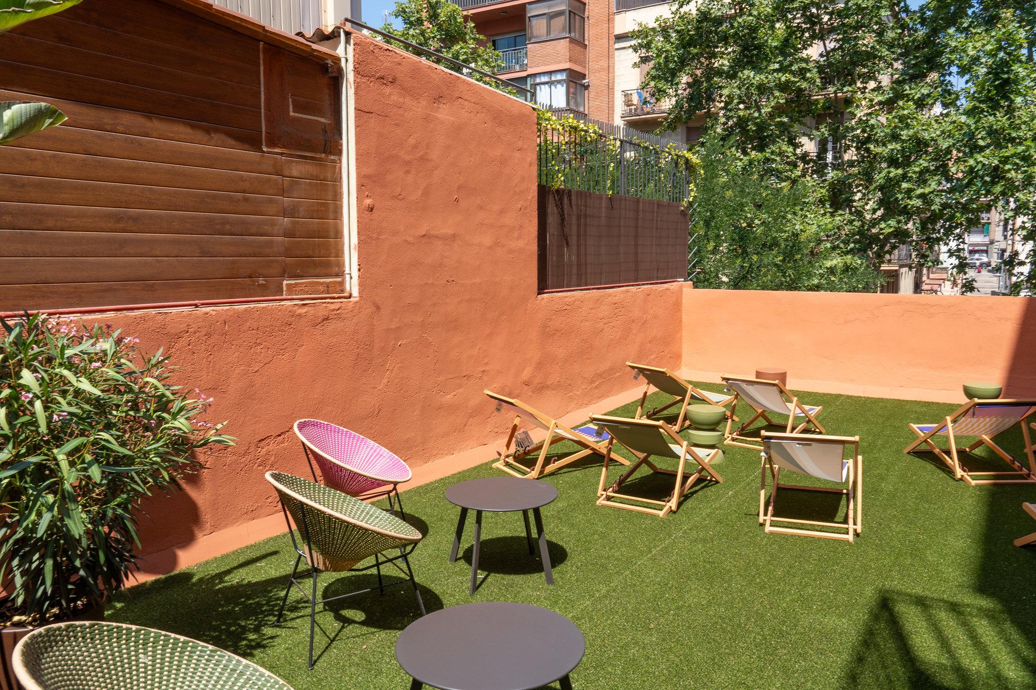Vista Exterior htop BCN City Hotel