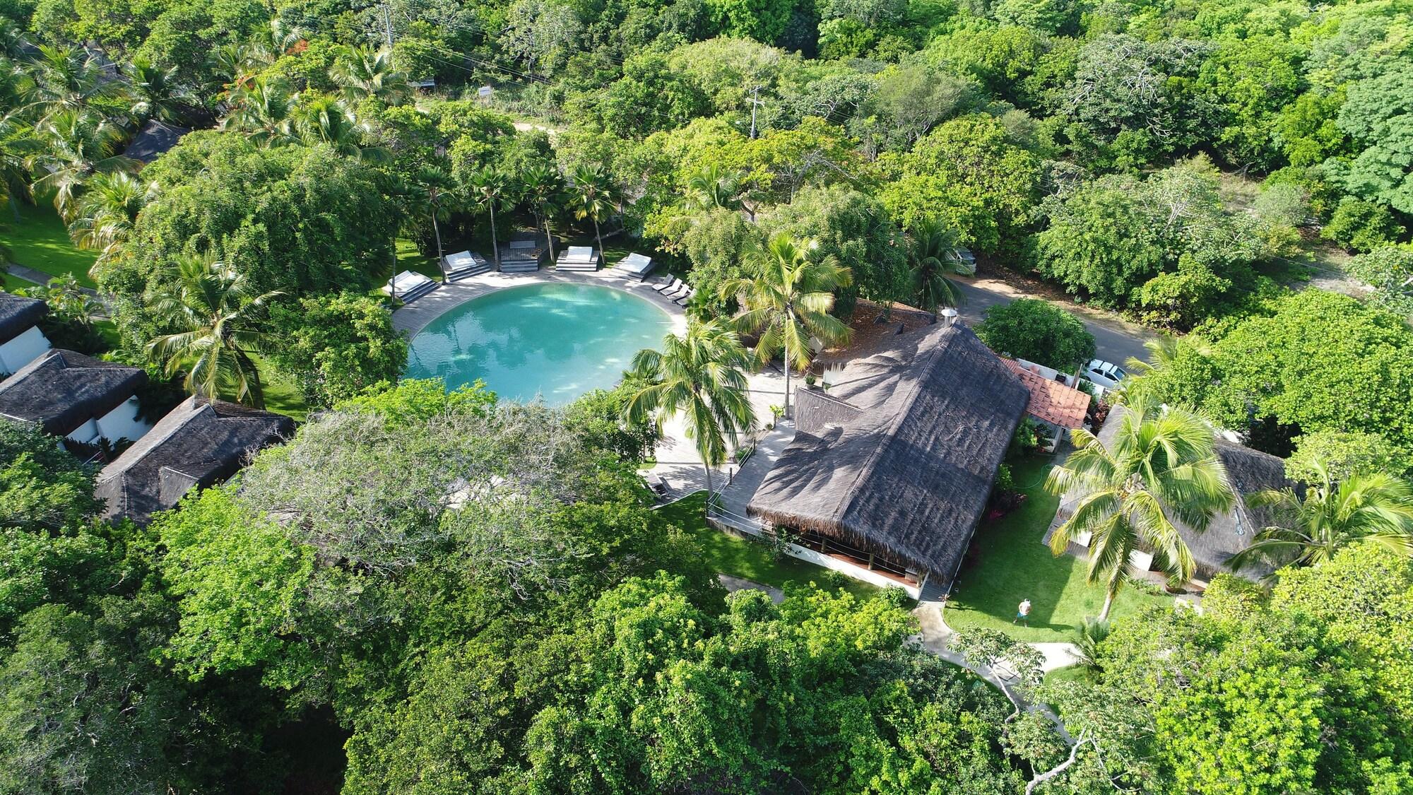 Vista Exterior Madeiro Beach Hotel And Resort