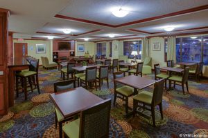 Alojamiento - Holiday Inn Exp Winston Salem by IHG