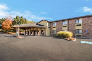 Alojamiento - Quality Inn East Liverpool