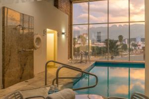 Pacote - Four Points by Sheraton Galerias Monterrey
