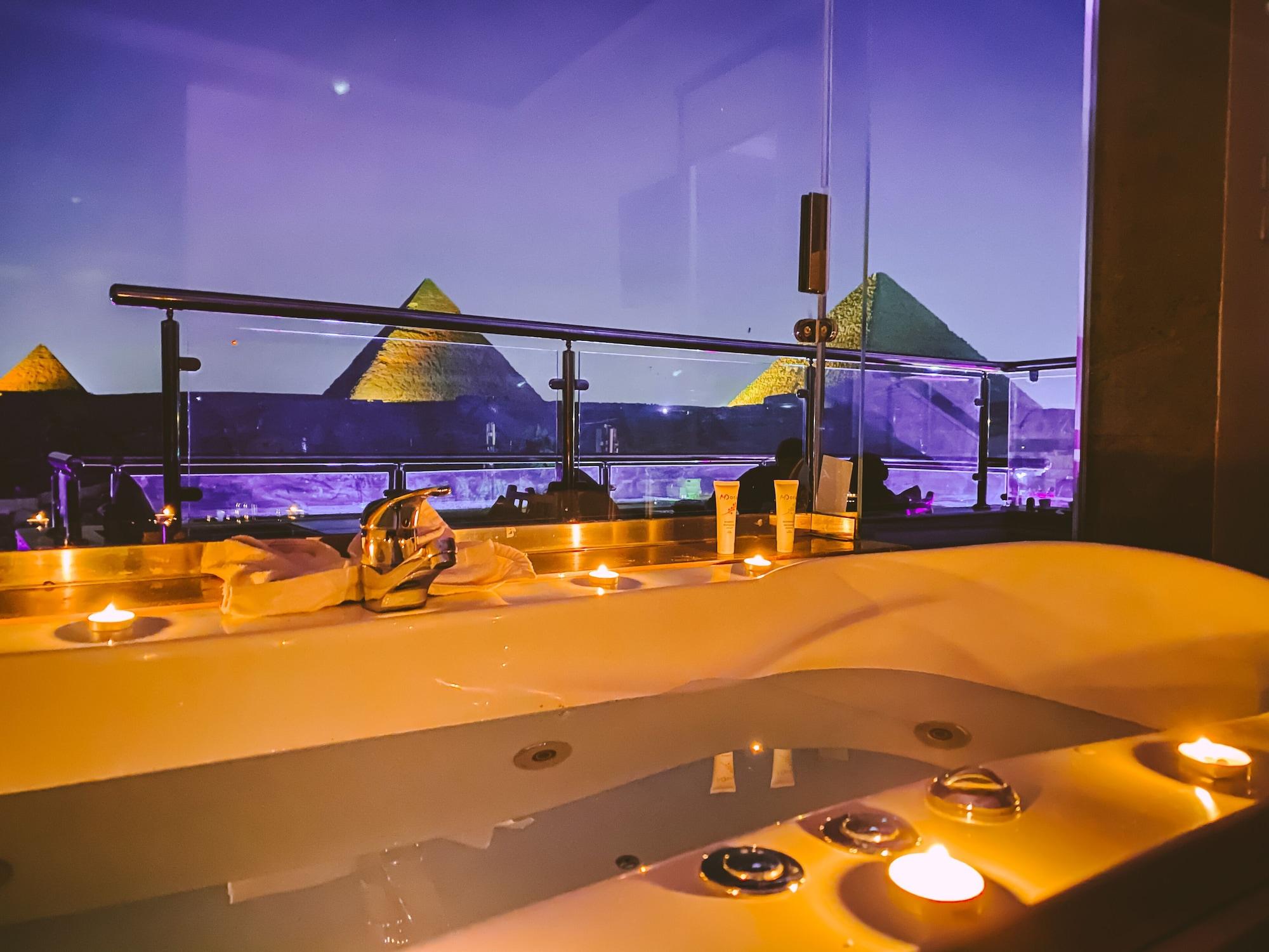 Varios Best View Pyramids Hotel