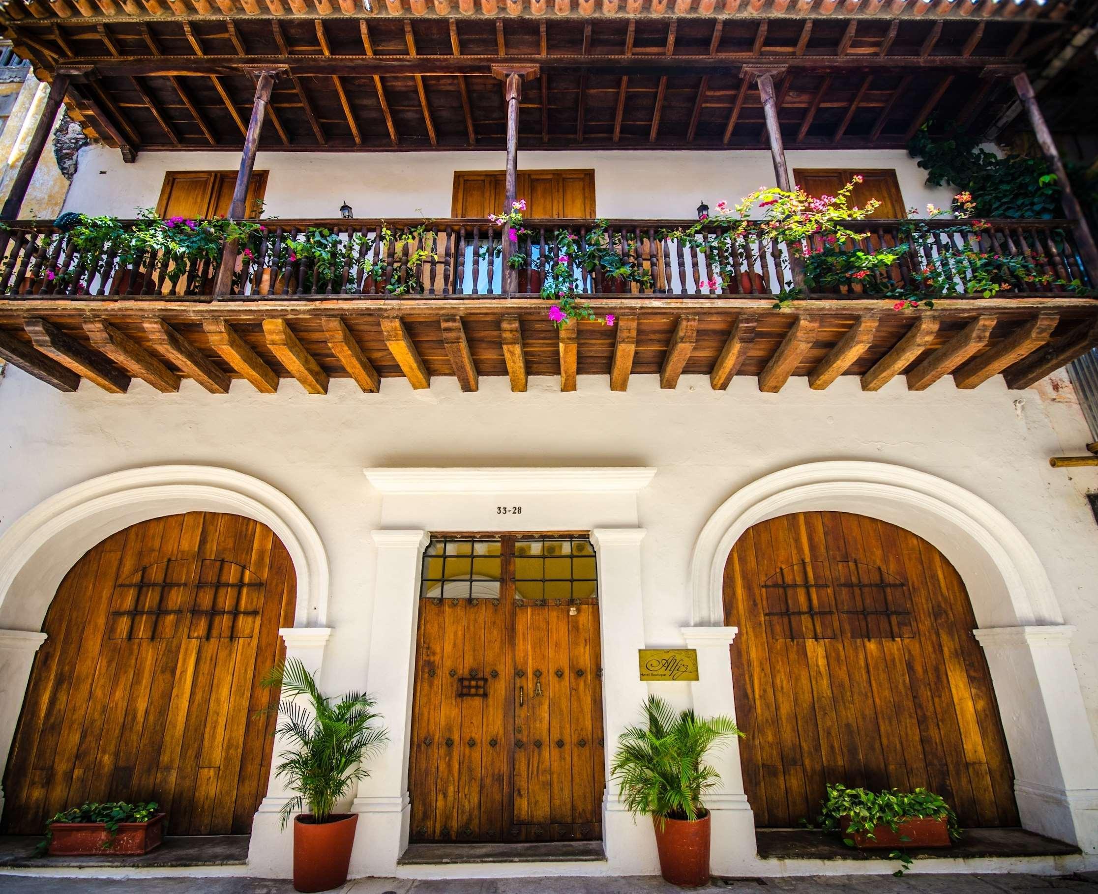 Vista Exterior Alfiz Hotel Boutique
