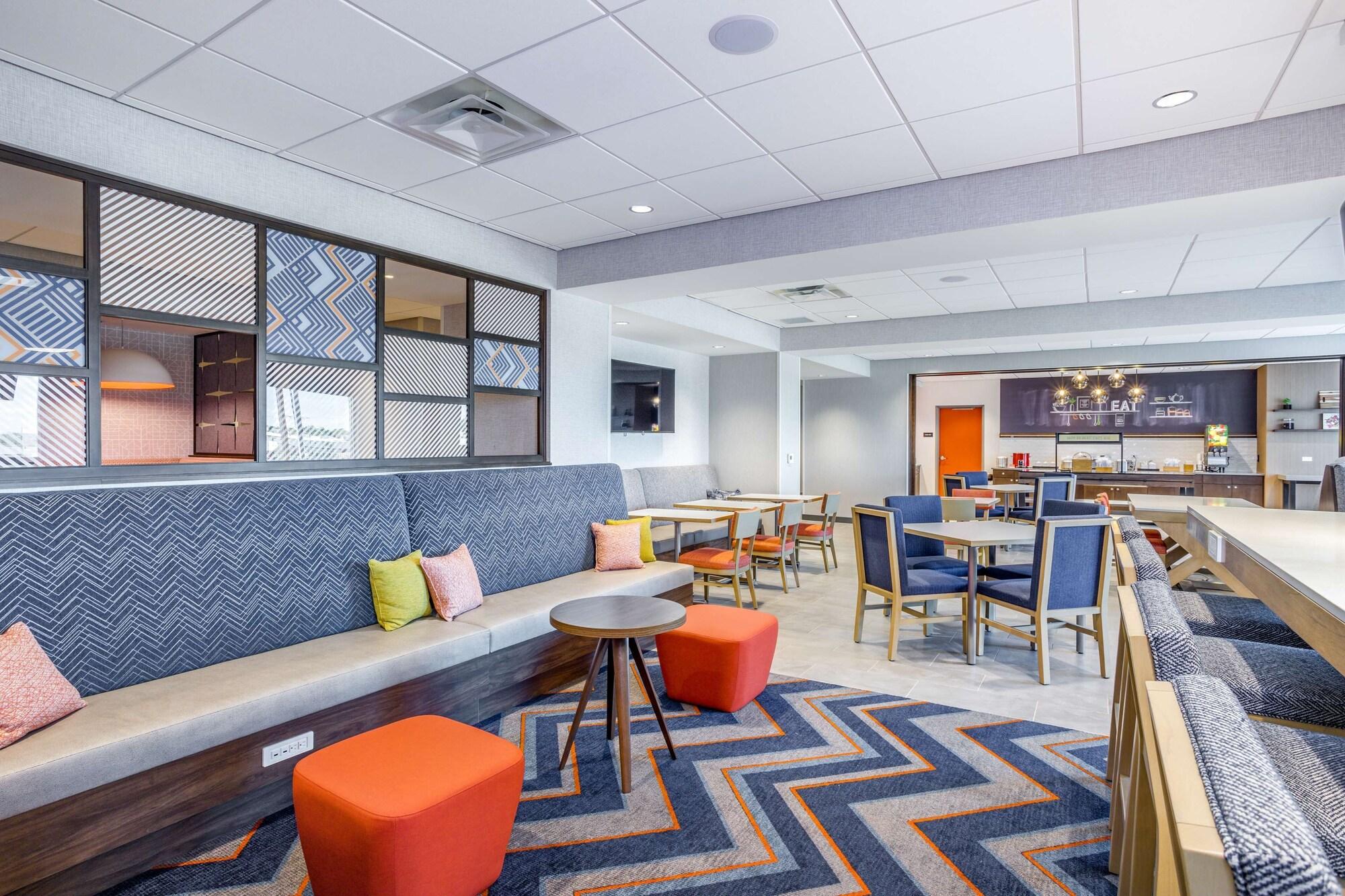 Restaurant Hampton Inn by Hilton Bedford